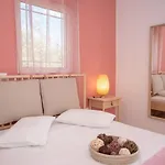 Apartment Elaia - & *