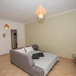 Apartment Elaia - &