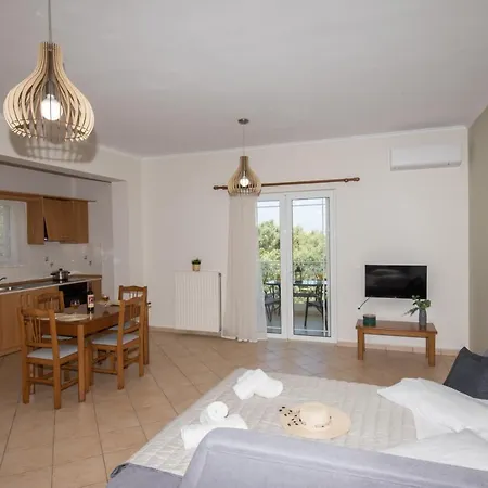 Elaia - & Apartament *