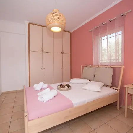 Apartament Elaia - & *