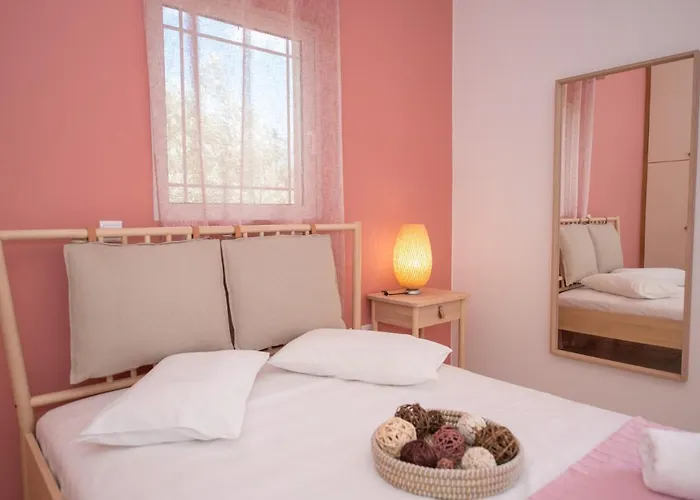 Apartamento Elaia - & *